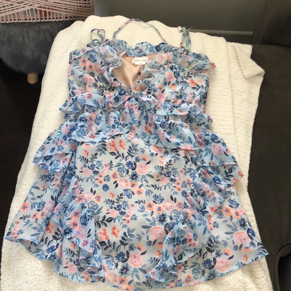 Lovers + Friends | Rae Floral Ruffle Dress - Picture 8 of 10
